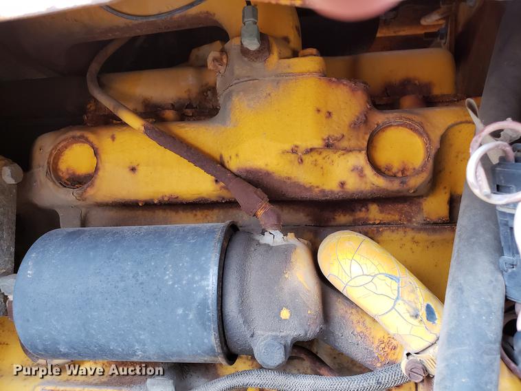 image for item DD4046 1991 John Deere 510C backhoe