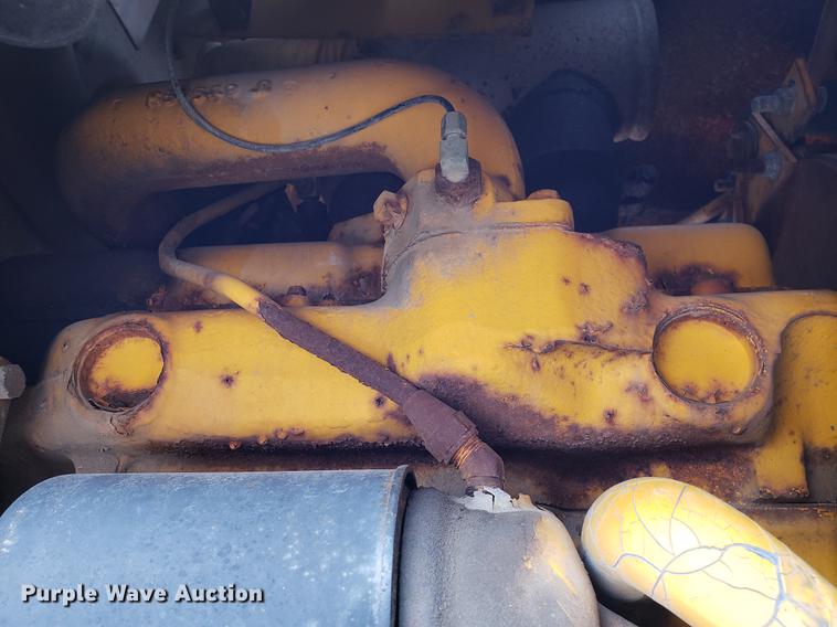 image for item DD4046 1991 John Deere 510C backhoe