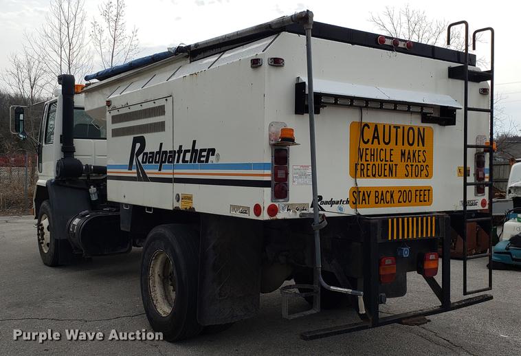 image for item DD4047 1997 Ford CF8000 pothole patcher truck