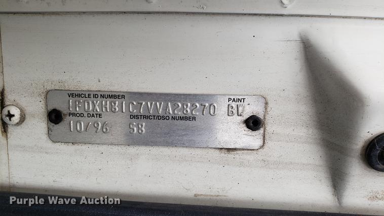 image for item DD4047 1997 Ford CF8000 pothole patcher truck