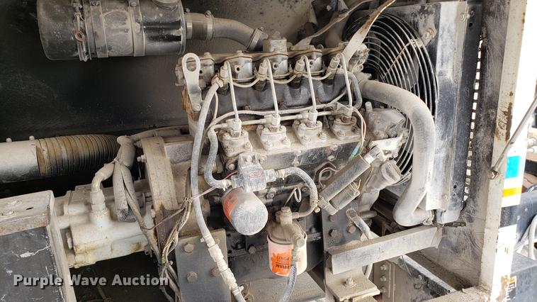 image for item DD4047 1997 Ford CF8000 pothole patcher truck