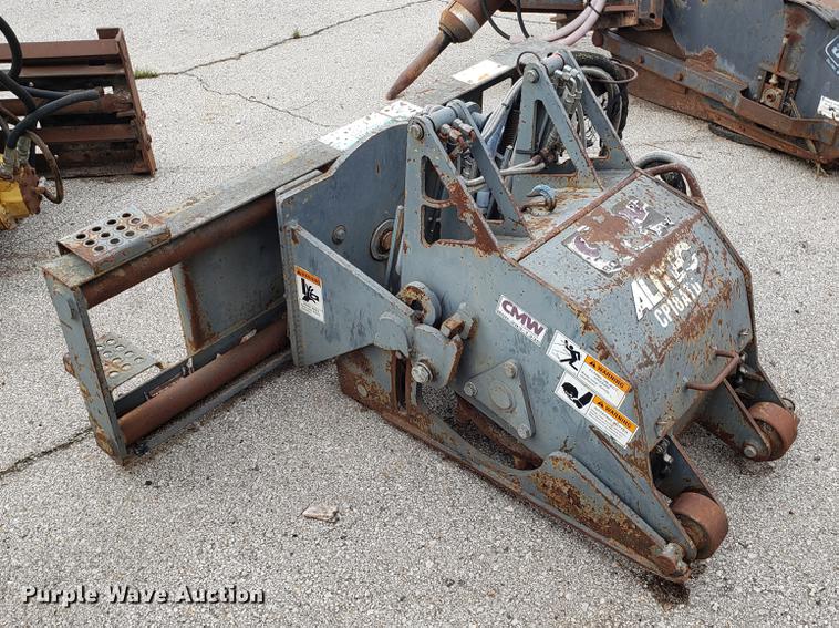 image for item DD4056 (5) skid steer attachments