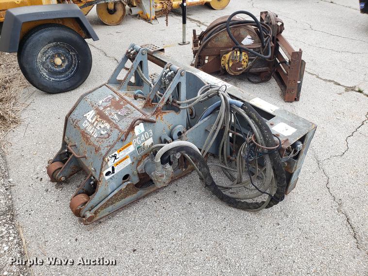 image for item DD4056 (5) skid steer attachments