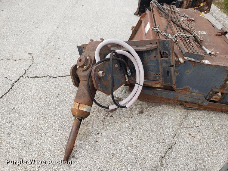 image for item DD4056 (5) skid steer attachments