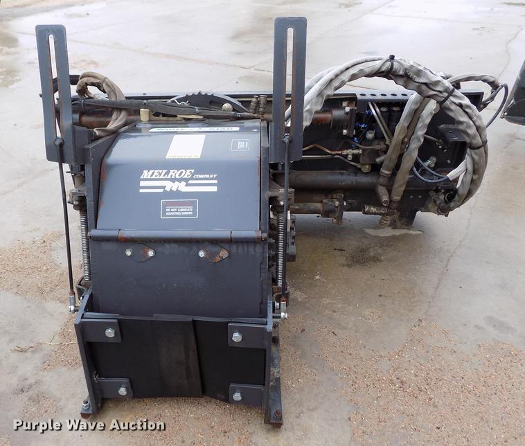 image for item DE1113 Melroe Bobcat cold planer