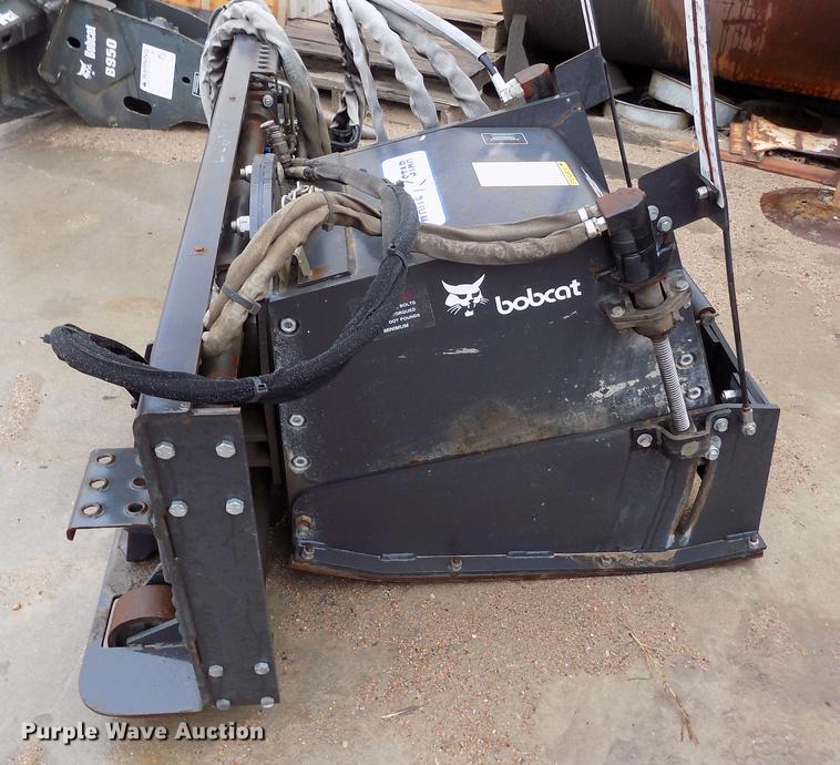 image for item DE1113 Melroe Bobcat cold planer