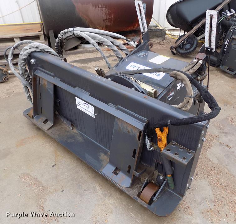 image for item DE1113 Melroe Bobcat cold planer