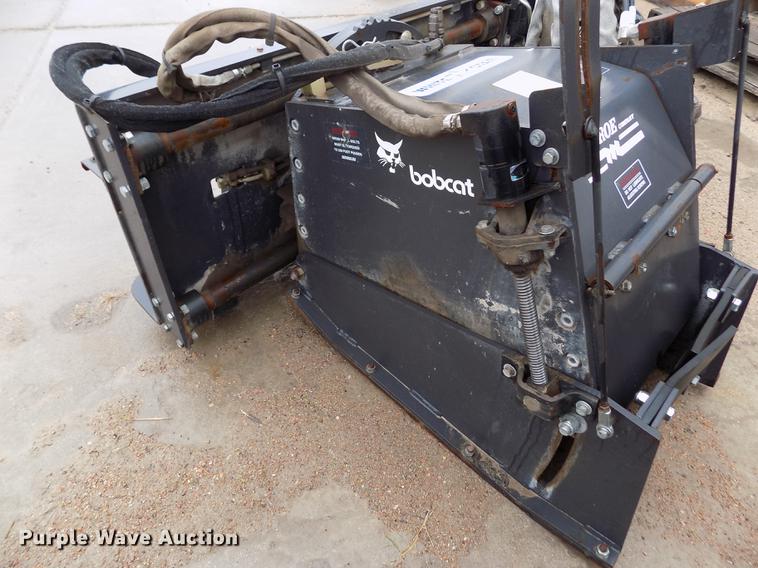 image for item DE1113 Melroe Bobcat cold planer
