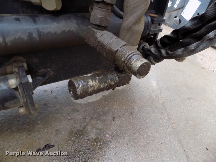 image for item DE1113 Melroe Bobcat cold planer