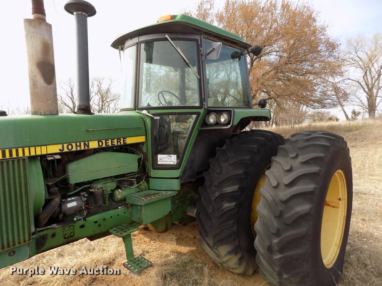 image for item DE1116 1978 John Deere 4640 tractor