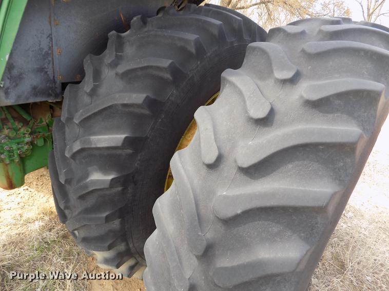 image for item DE1116 1978 John Deere 4640 tractor