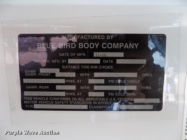 image for item DE1155 2001 Freightliner FS65 Blue Bird school bus