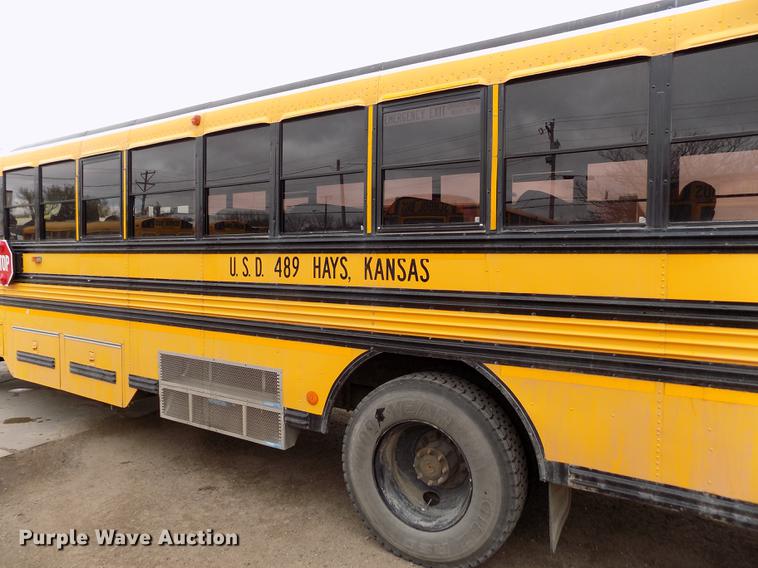 image for item DE1155 2001 Freightliner FS65 Blue Bird school bus