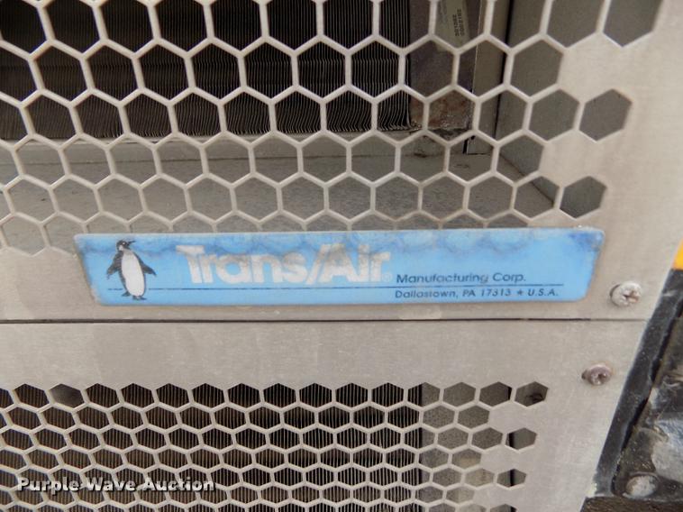 image for item DE1155 2001 Freightliner FS65 Blue Bird school bus