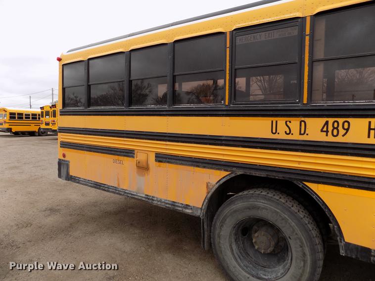 image for item DE1155 2001 Freightliner FS65 Blue Bird school bus