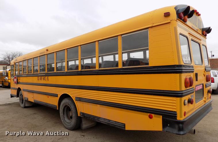 image for item DE1156 2003 Thomas Built Saf-T-Liner MVP EF school bus