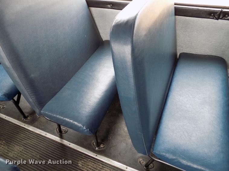 image for item DE1156 2003 Thomas Built Saf-T-Liner MVP EF school bus