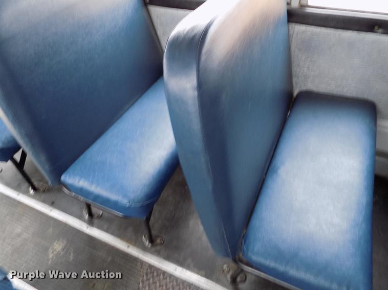 image for item DE1156 2003 Thomas Built Saf-T-Liner MVP EF school bus