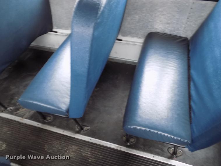 image for item DE1156 2003 Thomas Built Saf-T-Liner MVP EF school bus