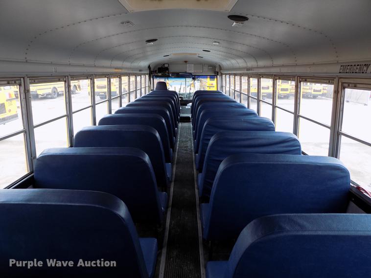 image for item DE1156 2003 Thomas Built Saf-T-Liner MVP EF school bus