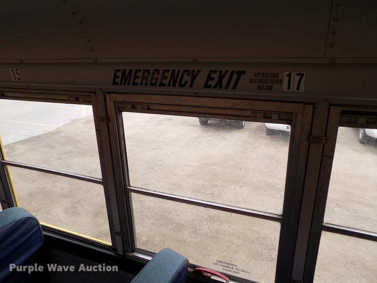 image for item DE1156 2003 Thomas Built Saf-T-Liner MVP EF school bus