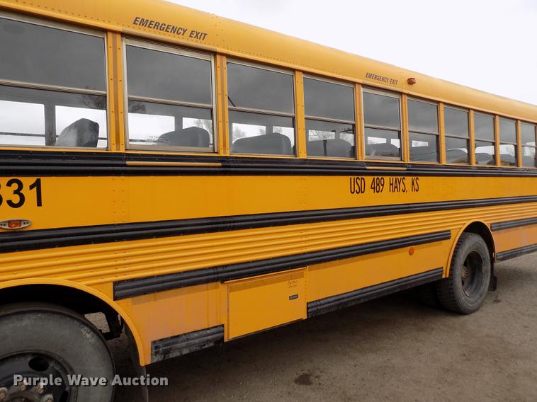 image for item DE1156 2003 Thomas Built Saf-T-Liner MVP EF school bus