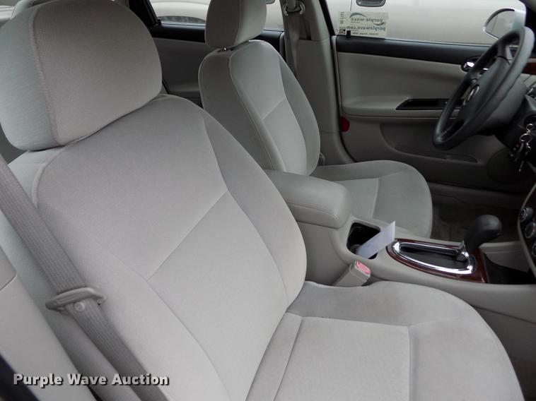 image for item DE1157 2007 Chevrolet Impala LS