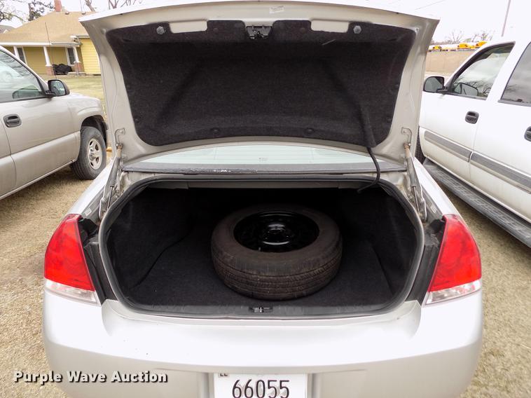 image for item DE1157 2007 Chevrolet Impala LS