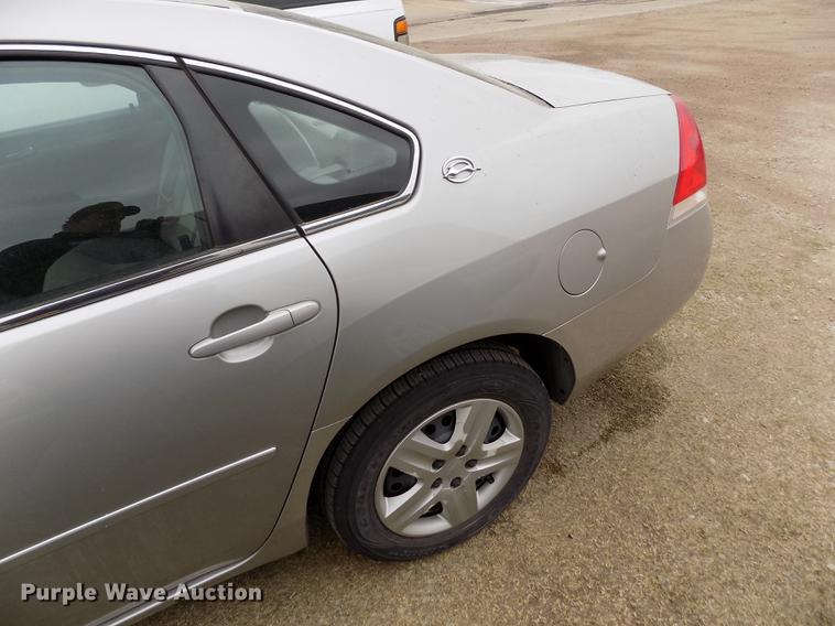 image for item DE1157 2007 Chevrolet Impala LS