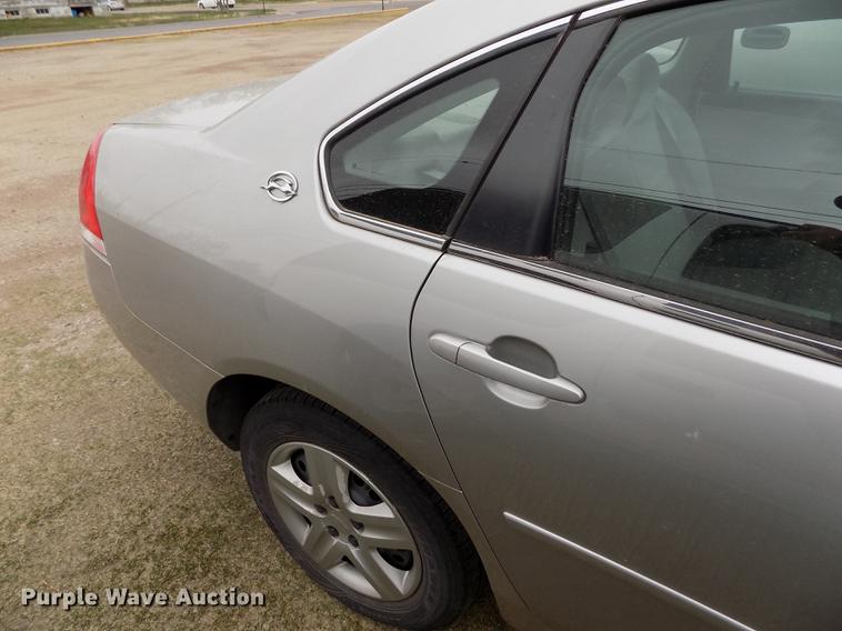 image for item DE1157 2007 Chevrolet Impala LS