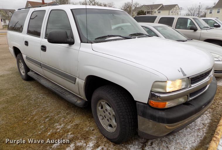 image for item DE1158 2005 Chevrolet Suburban 1500 SUV