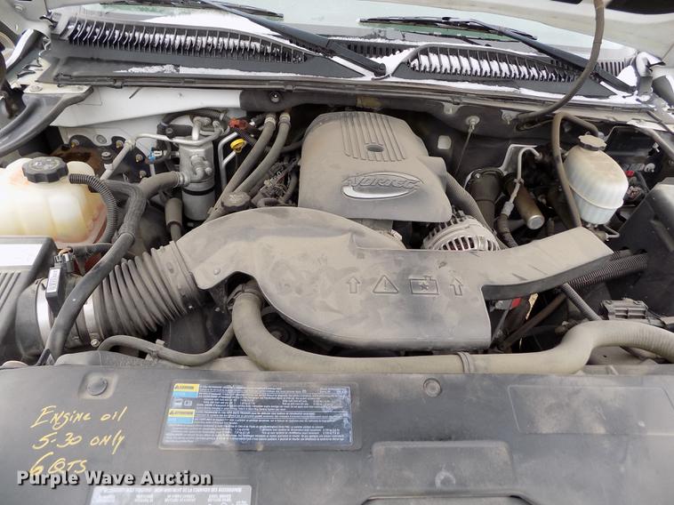 image for item DE1158 2005 Chevrolet Suburban 1500 SUV