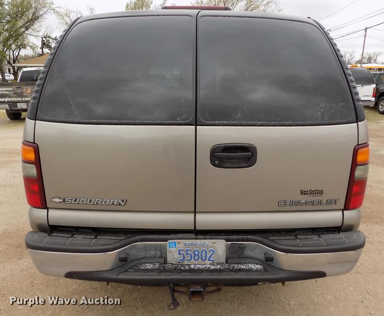 image for item DE1159 2001 Chevrolet Suburban C1500 SUV