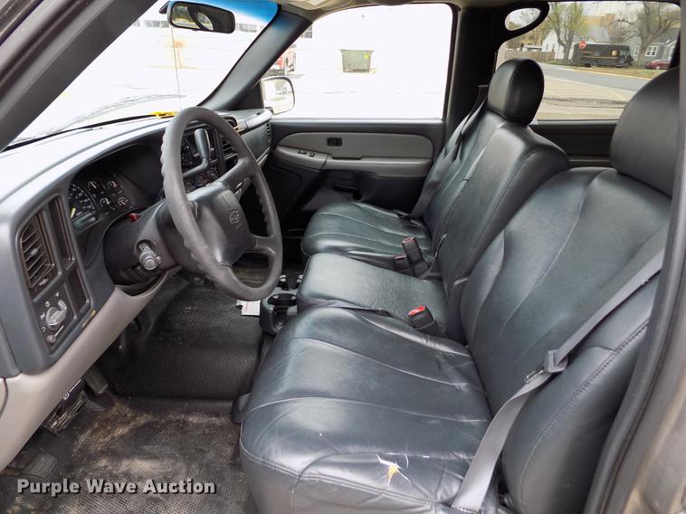 image for item DE1159 2001 Chevrolet Suburban C1500 SUV