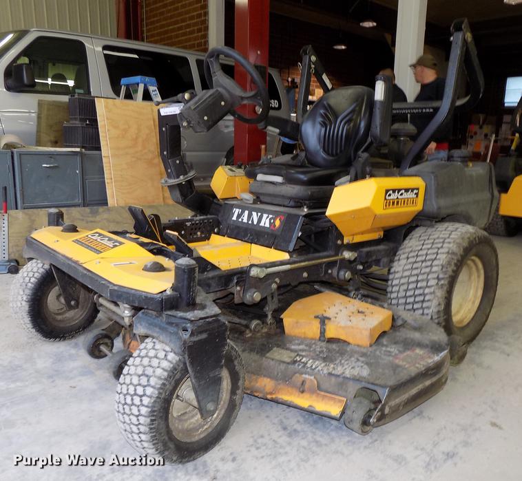 image for item DE7643 Cub Cadet ZTR lawn mower