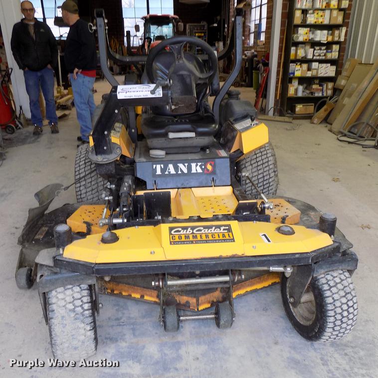 image for item DE7643 Cub Cadet ZTR lawn mower