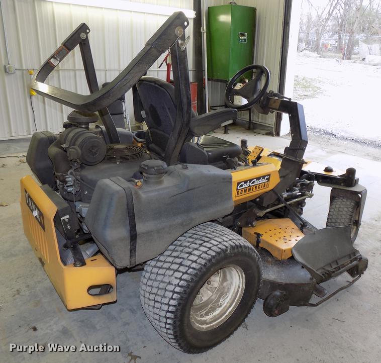 image for item DE7643 Cub Cadet ZTR lawn mower