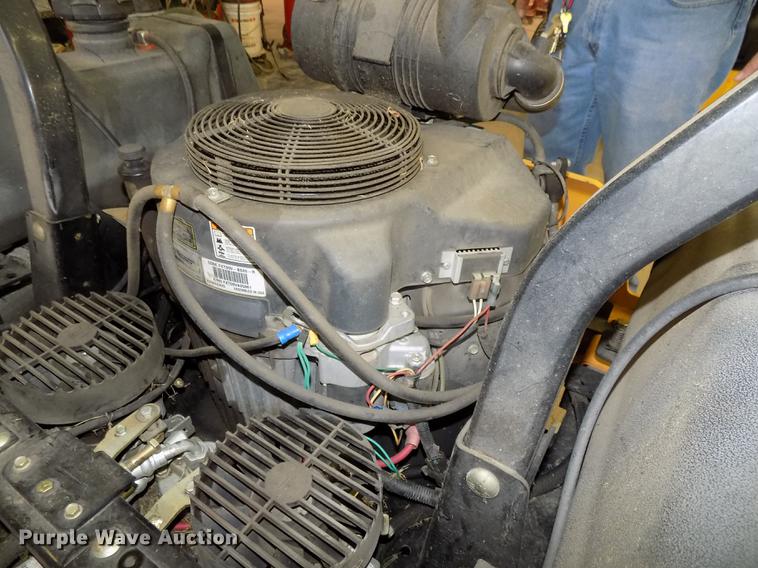 image for item DE7643 Cub Cadet ZTR lawn mower