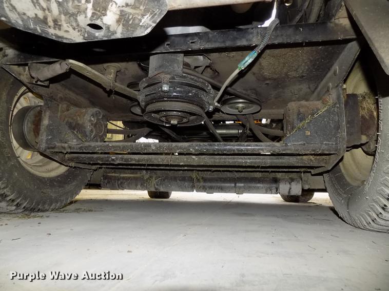 image for item DE7643 Cub Cadet ZTR lawn mower