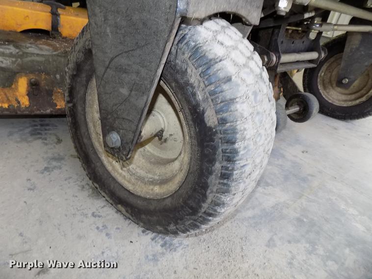 image for item DE7643 Cub Cadet ZTR lawn mower