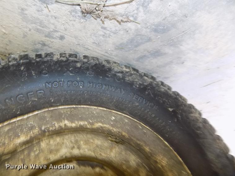 image for item DE7643 Cub Cadet ZTR lawn mower