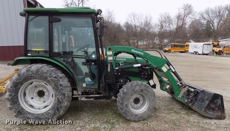 image for item DE7644 2006 Montana N41 MFWD tractor