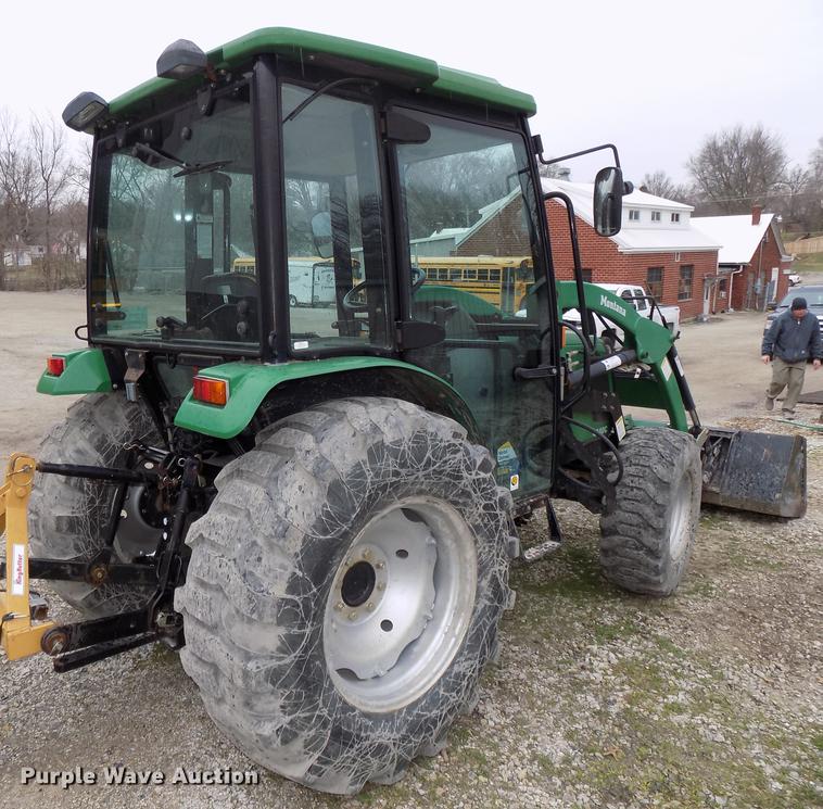 image for item DE7644 2006 Montana N41 MFWD tractor