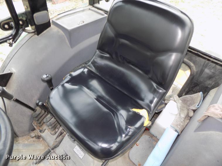 image for item DE7644 2006 Montana N41 MFWD tractor