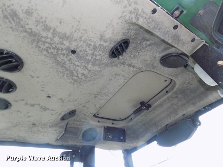 image for item DE7644 2006 Montana N41 MFWD tractor