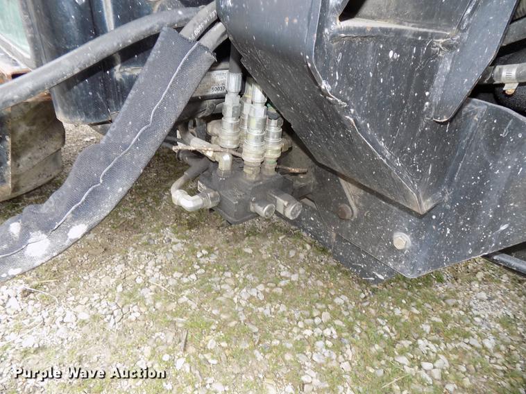 image for item DE7644 2006 Montana N41 MFWD tractor