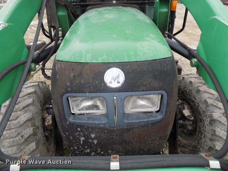 image for item DE7644 2006 Montana N41 MFWD tractor