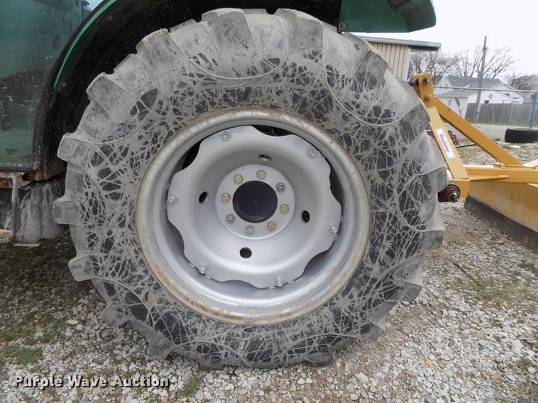 image for item DE7644 2006 Montana N41 MFWD tractor