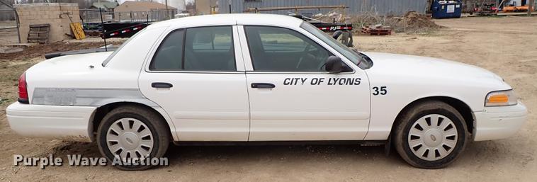 image for item DF1004 2008 Ford Crown Victoria Police Interceptor