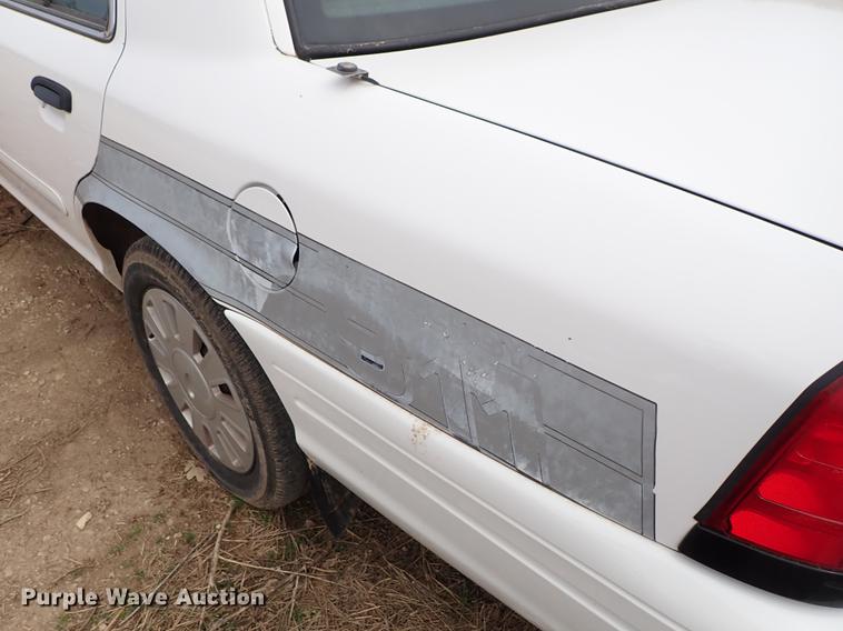 image for item DF1004 2008 Ford Crown Victoria Police Interceptor